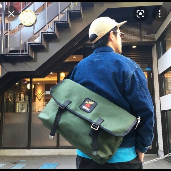 MZ Wallace EUC Loden Green Canvas Messenger/Laptop Bicycle Bag-Unisex -Well Made - Picture 2 of 15